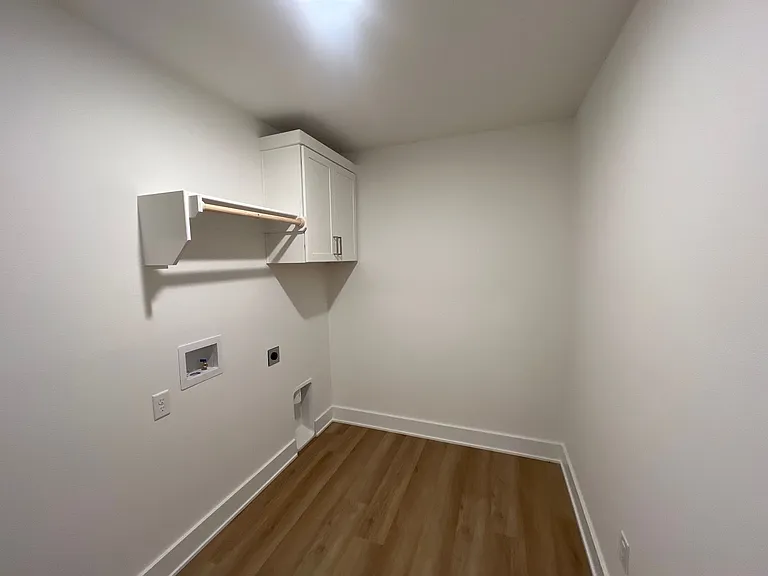 2441 E Timber Oak St — Photo 7