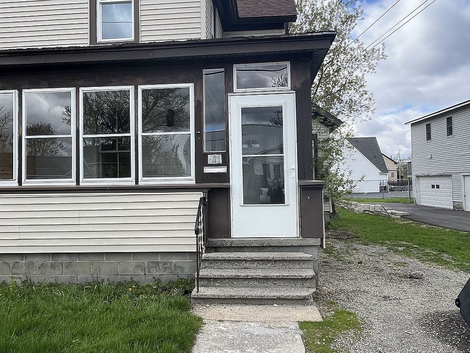1st image of 611 Cooper St