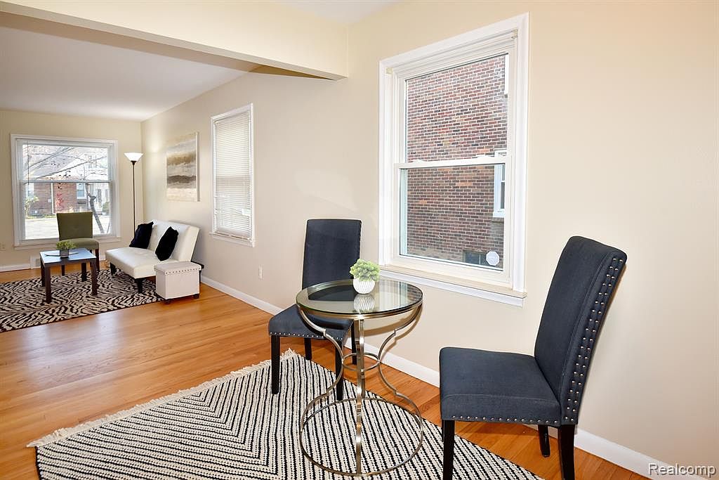 1515 W Farnum Ave, photo 7