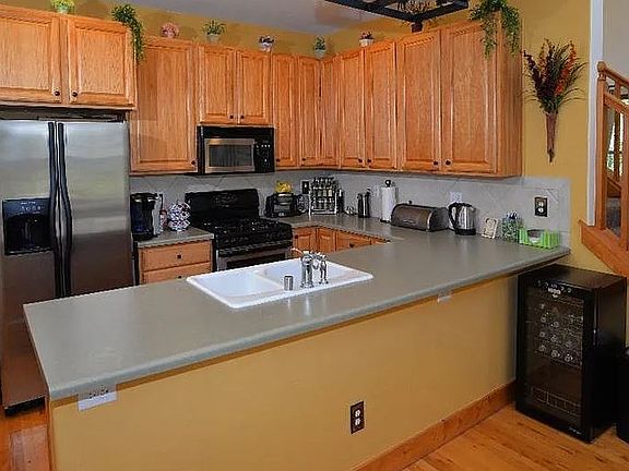 4th image of 144 Tanager Cir