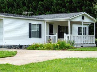 652 Old Westfield Rd, Pilot Mountain, NC 27041