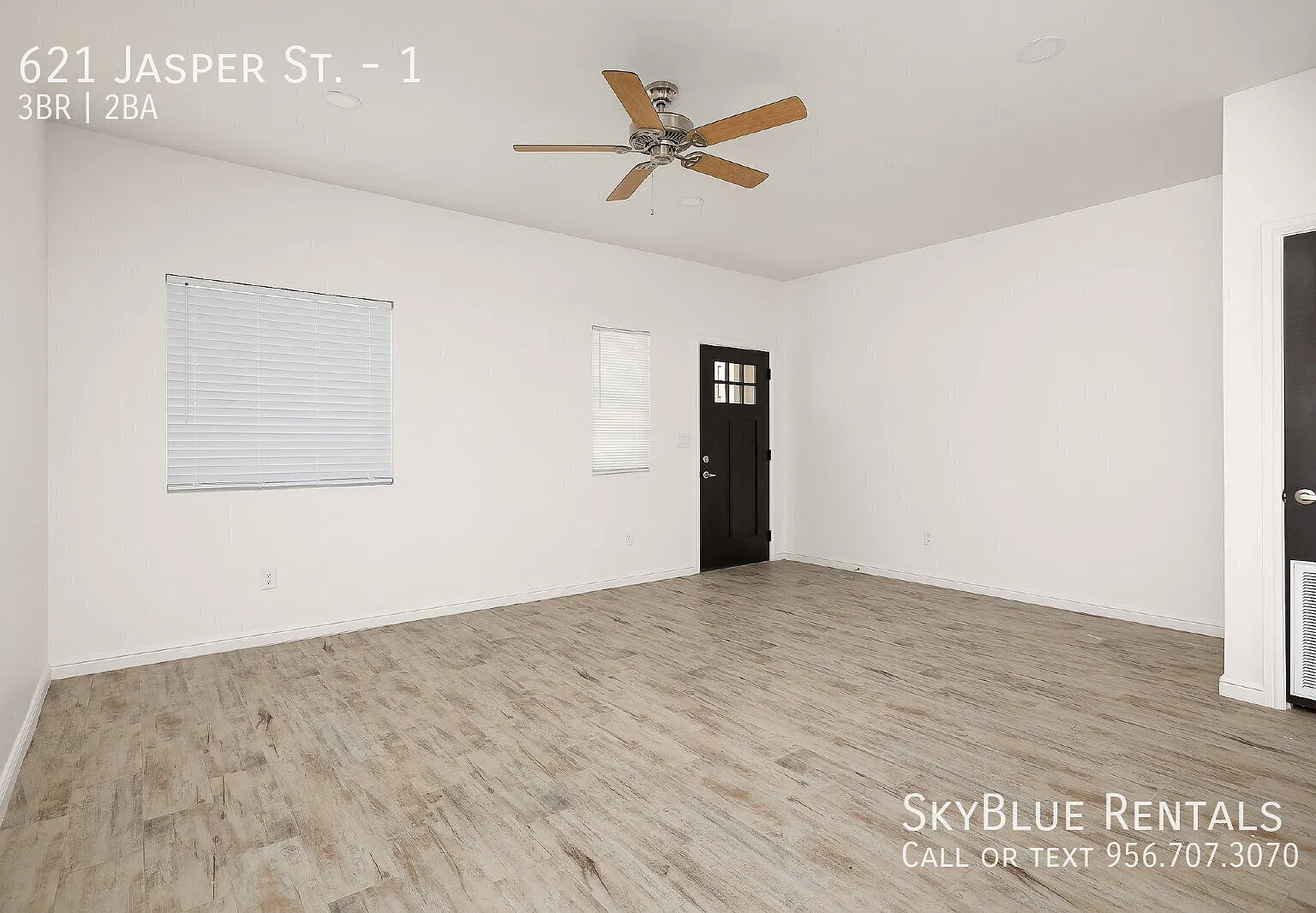 "Charming 3-Bedroom Townhouse with 2 Baths in Prime Edinburg Location 621 Jasper St." — Photo 2