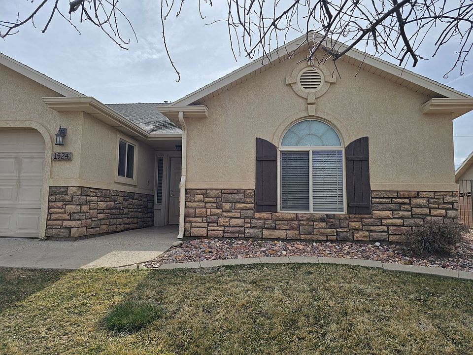 1st image of 1524 Southern View Dr