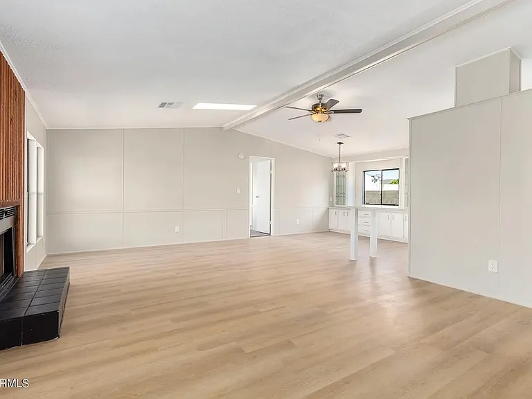 8601 N 103rd Ave #33 — Photo 3