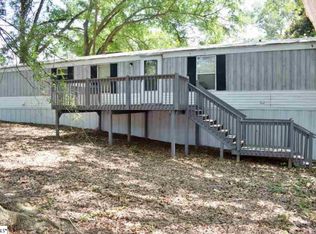 141 Adair Dr, Spartanburg, SC 29301