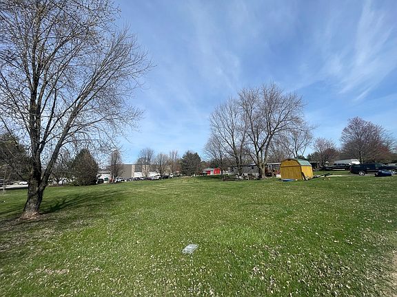 2nd image of 23050 State Road 37 N Lot 32