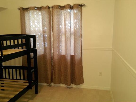 5th image of 11060 SW 196 St 109 #109