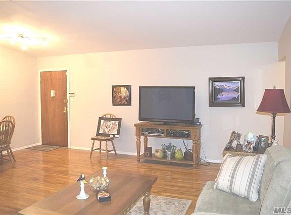 4th image of 4 Rose St #5-2F