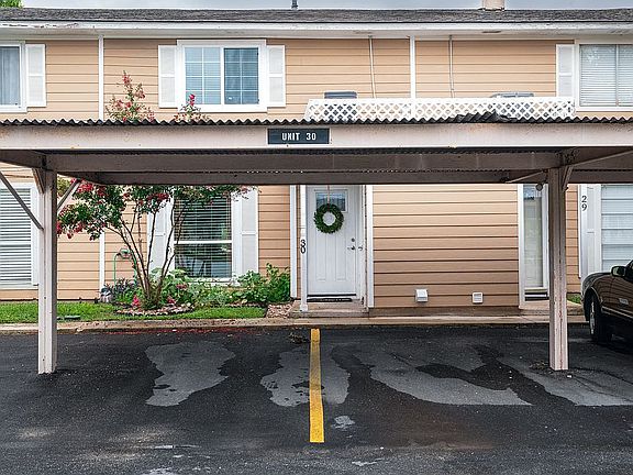 3rd image of 7322 Oak Manor Dr APT 30