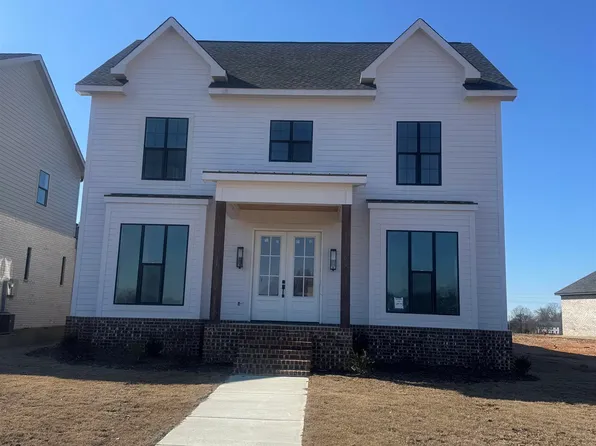 300 Fame Ave, Tuscumbia, AL 35674