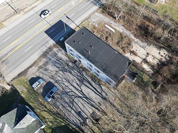 3rd image of 6711 Maccorkle Ave SW