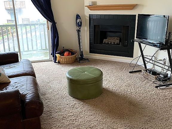 3rd image of 500 Stewart Ln APT 25