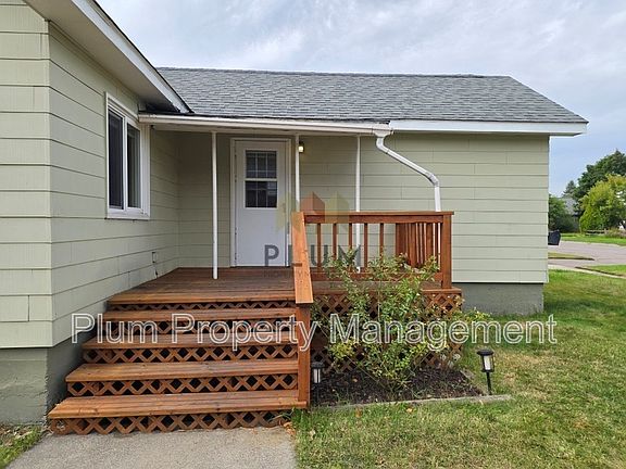 5th image of 1919 S 9th St