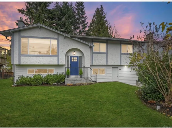 78 Rod & Gun Rd, Courtenay, BC V9N 3M9