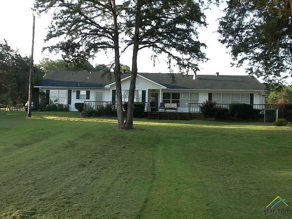 1st image of 22815 Lakeview Cir