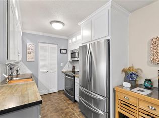 84 Buddington Rd APT 5, Groton, CT 06340