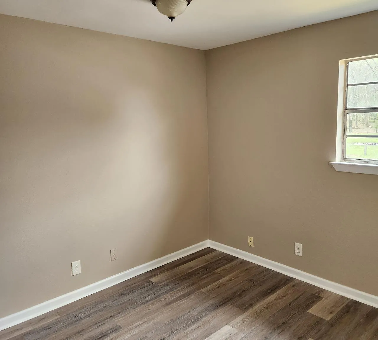 1 bed, 1.0 bath, 400 sqft, $625 — Photo 4