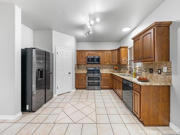 5th image of 1524 Juniper Ln
