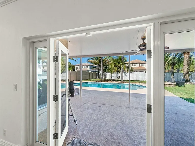 6779 Barrier Reef St — Photo 20