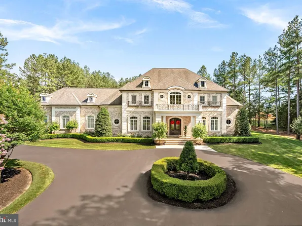 22608 Creighton Farms Dr, Leesburg, VA 20175