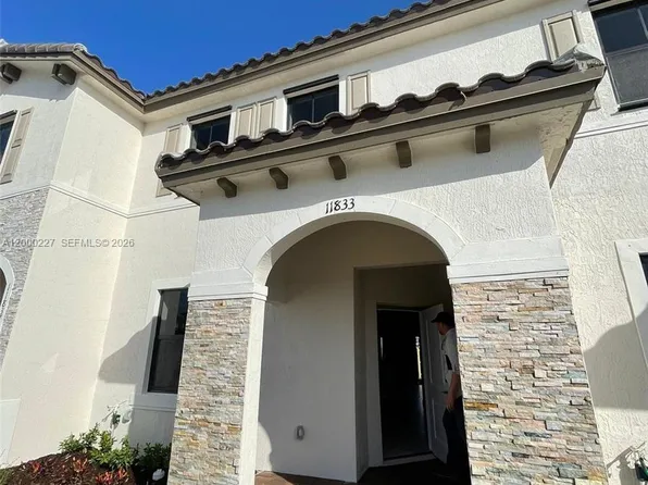 11833 SW 245th Ter, Homestead, FL 33032
