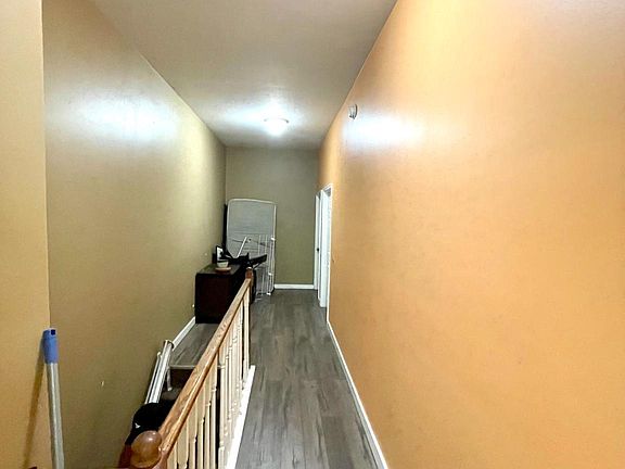 4th image of 5431 Stewart St