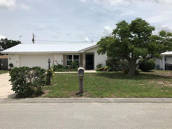 3rd image of 404 Shoal Ln