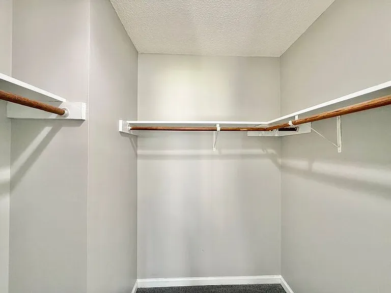 825 Rawls Dr — Photo 10