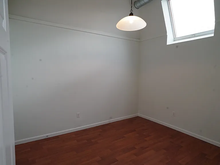 1375 North Ave #W305 — Photo 6