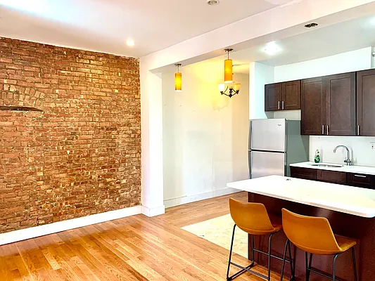 Rented by Roomeze | media 17