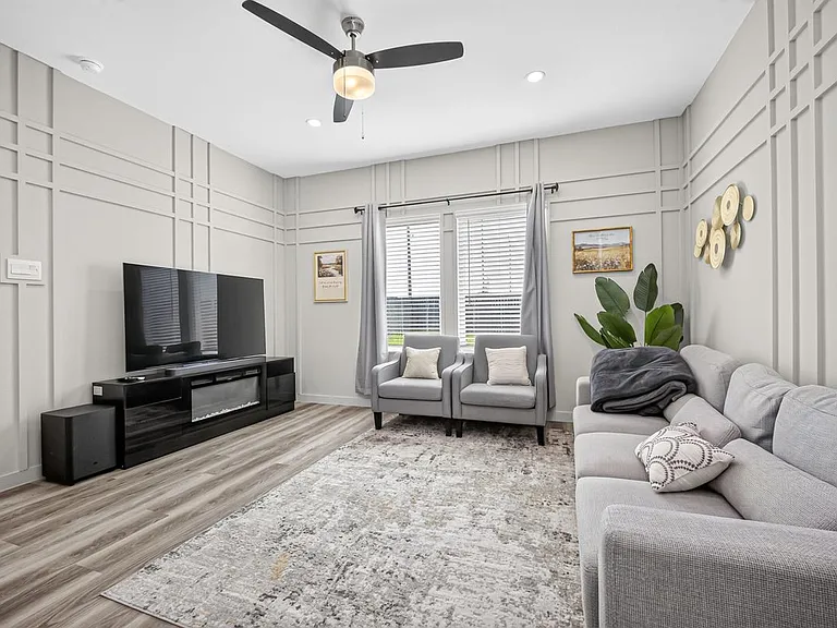 10206 Penryn Forest Trl — Photo 20