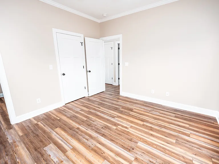 130 Macdonald Blvd — Photo 16