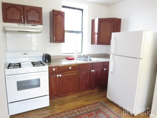 Rented by Bellmarc Realty | media 22