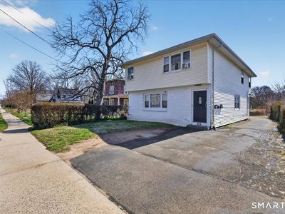 429 Thompson Avenue, East Haven, CT, 06512