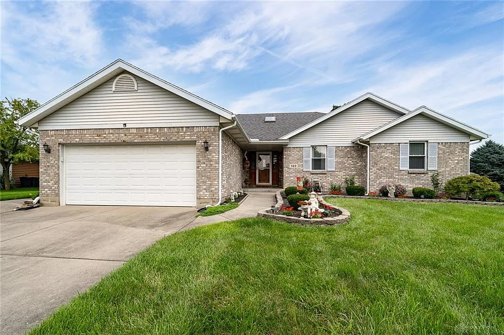 185 Earnhart Dr photo 1