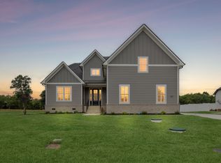 2720 Carousel Dr, Murfreesboro, TN 37128