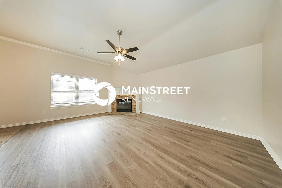 Living Room - 2405 Shell Dr