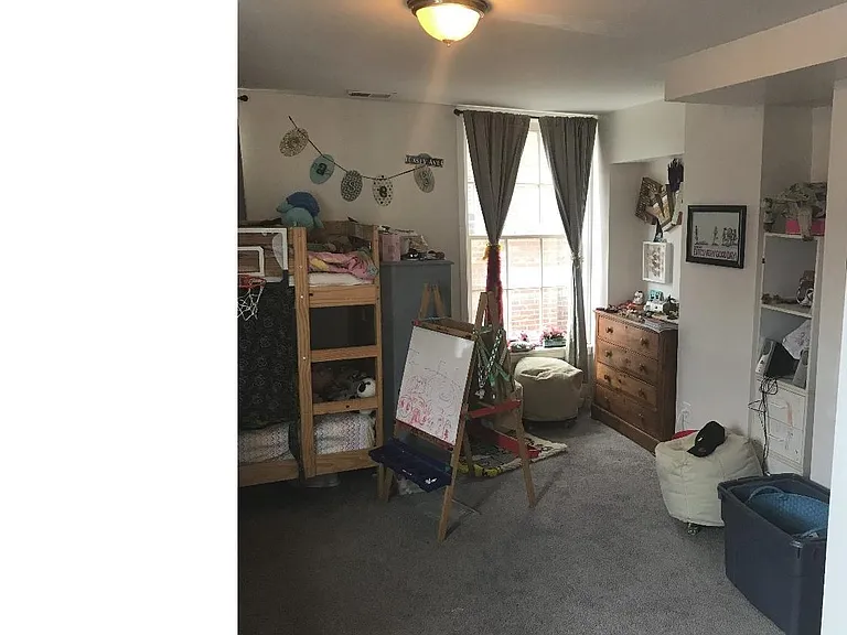 52 N 2nd St #3 — Photo 8