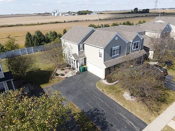 2nd image of 211 Parkside Dr