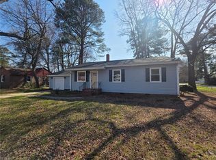 2213 Springdale Rd, Chesapeake, VA 23323