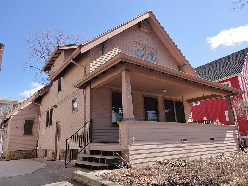 1st image of 1235 Olivia Ave