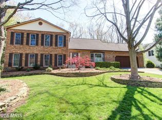 11203 Bradbury Ln, Reston, VA 20194