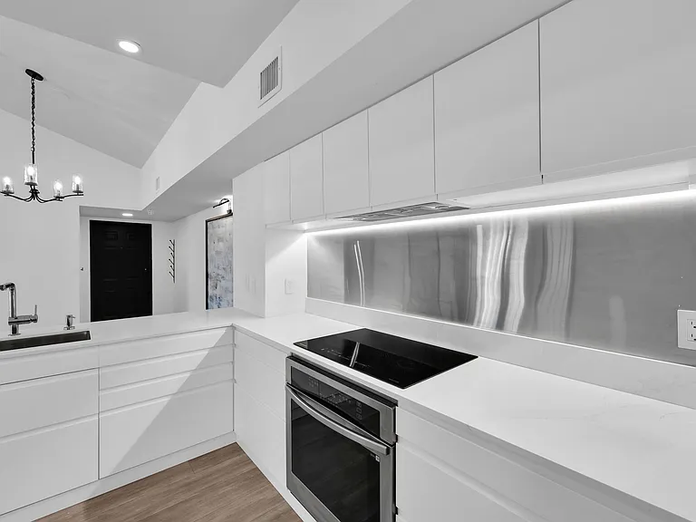 272 Village Blvd #7304 — Photo 14