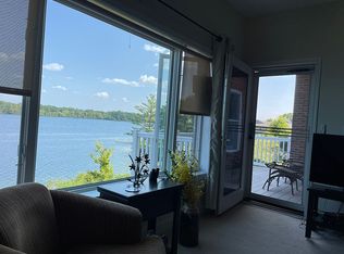 1011 Lake Ridge Dr UNIT 104, Traverse City, MI 49684