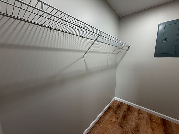 4th image of 5660 Lancaster St #5670-4