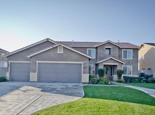 9205 Empire State Dr, Bakersfield, CA 93311