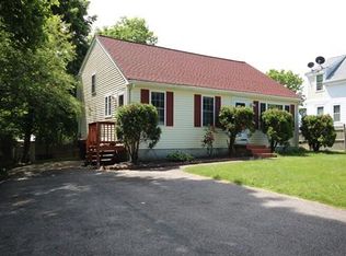 25 Meadow Ln, Brockton, MA 02301