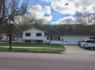 906 S Payne St, New Ulm, MN 56073