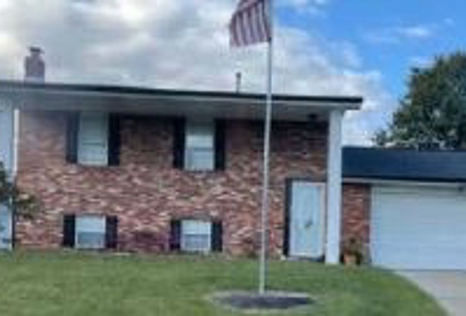 1st image of 336 Concord Ln