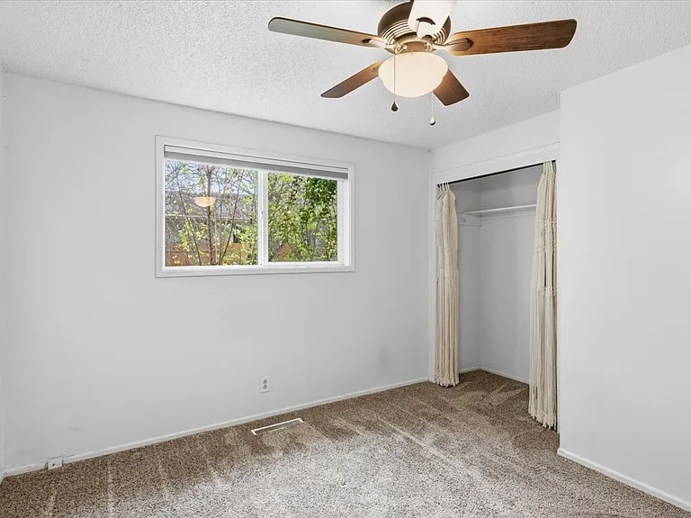 2500 Alma Dr — Photo 22